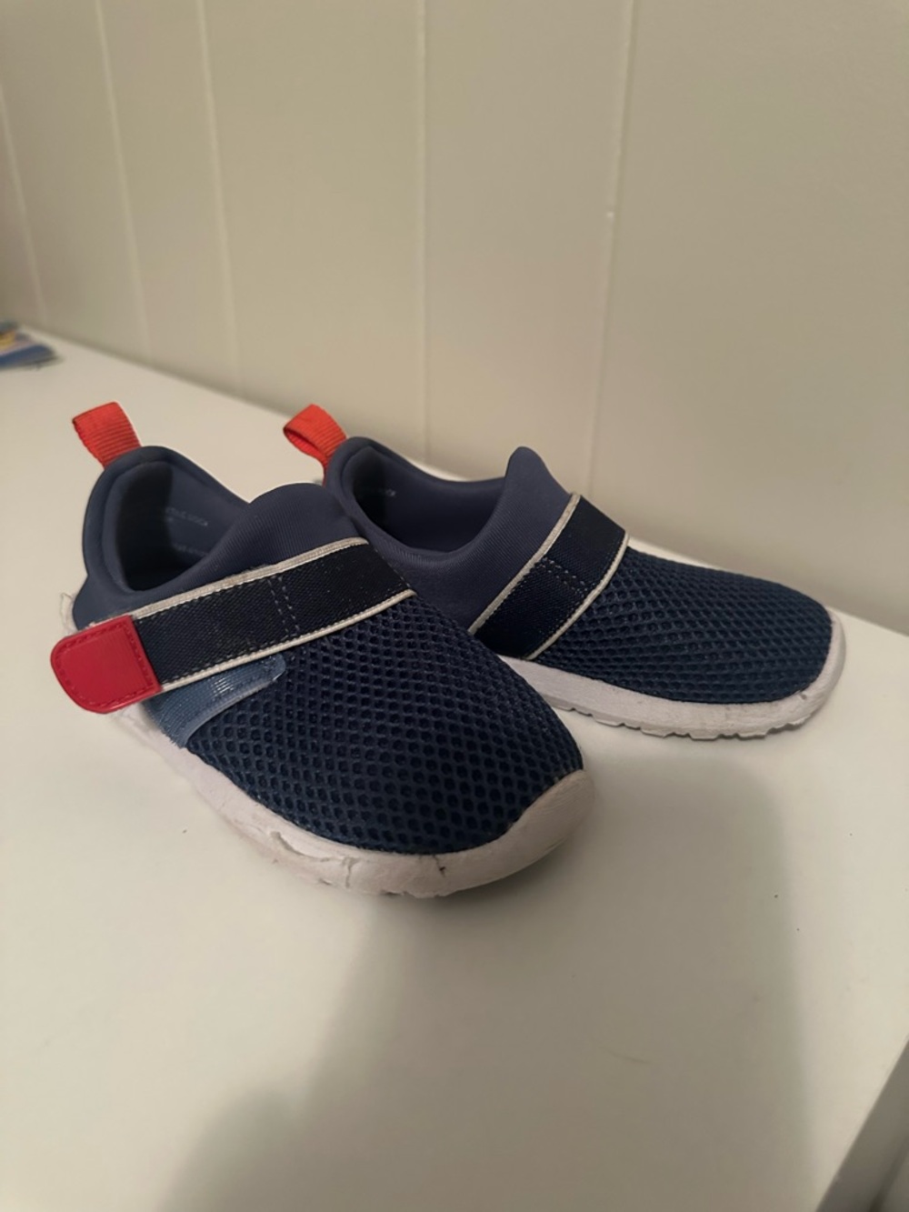Cat & Jack Navy Mesh Slip-On Water Shos with Red Tab